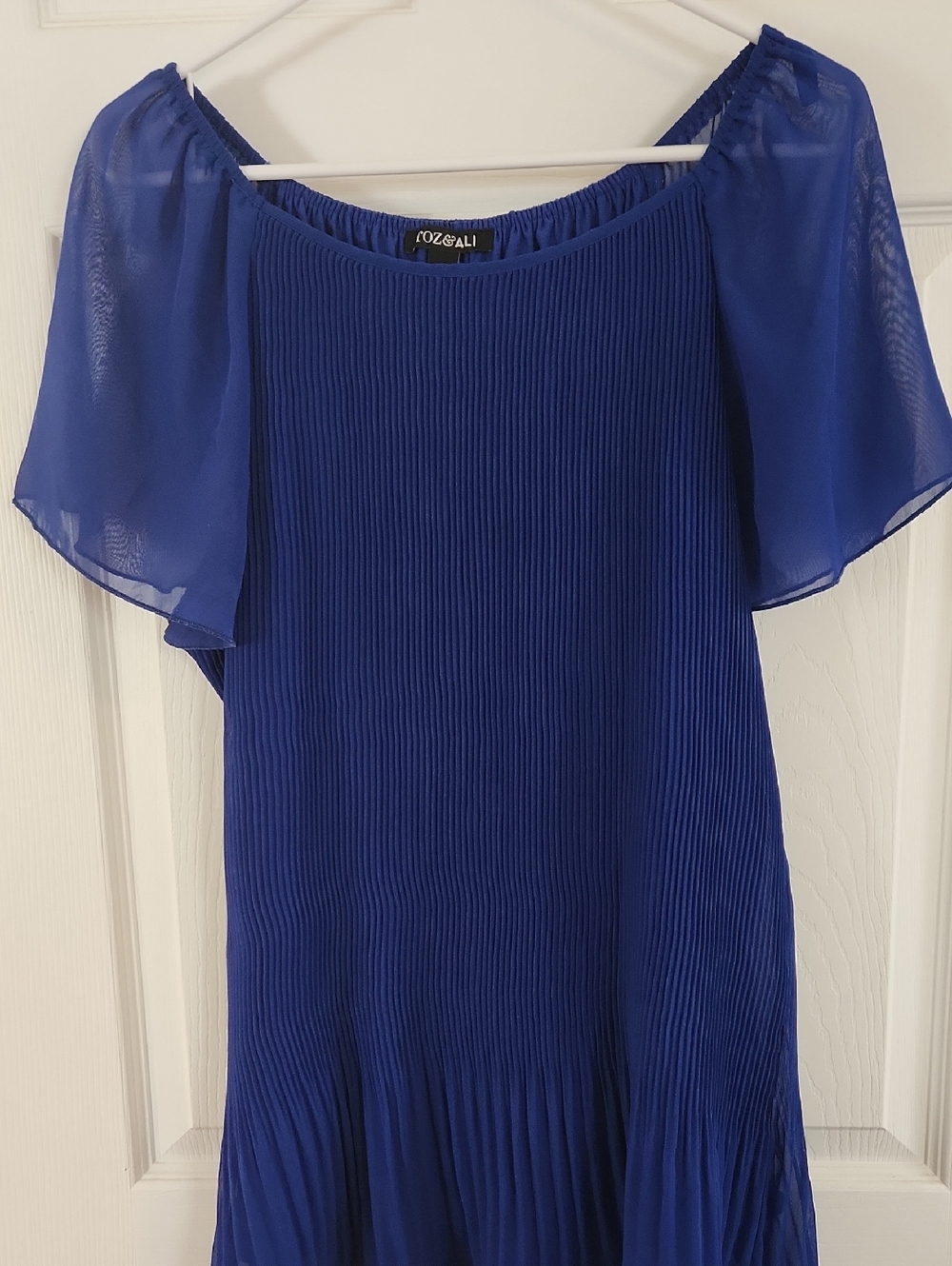 Roz & Ali Cobalt Blue Classic Pleated Scoop Neck Blouse
